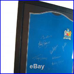 Manchester United F. C Framed Signed Shirt (1968 EUROPEAN CUP FINAL)