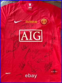 Manchester United Moscow 2008 FInal CL Shirt Hand Signed by 1st Team With COA