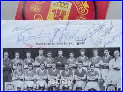 Manchester United Multi Signed 1957-58 Squad Picture Manchester United Multi Signed 1957-58 Squad Picture