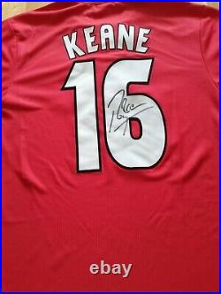 Manchester United Number 16 Retro Treble Shirt Signed Roy Keane With Guarantee