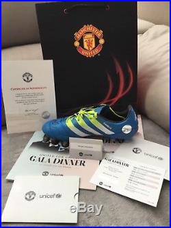 Manchester United Offical Club Issued Signed Boot Schneiderlin Unicef Coa