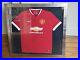 Manchester_United_Premiership_Winning_Signed_Shirt_01_qnqr