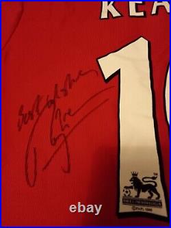 Manchester United Retro Treble Number 16 Home Shirt Signed Roy Keane