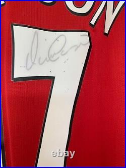 Manchester United Retro signed Henrik Larsson T shirt