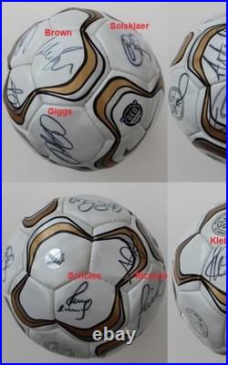 Manchester United SIGNED Premier league Football 2005 Scholes, Rooney, Giggs