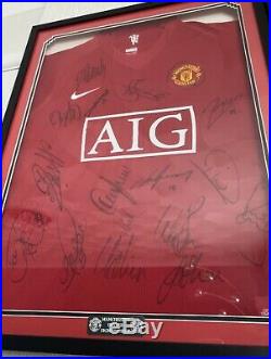 Manchester United Shirt Signed And Framed 08/09