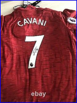 Manchester United Signed Cavani Shirt