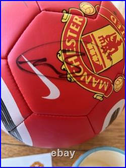 Manchester United Signed Football With Club COA Scholes, Tevez, Evra, Vidic + +