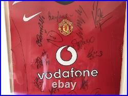 Manchester United Signed & Framed Home Shirt 2005/06 Giggs, Ronaldo, Rio & Coa