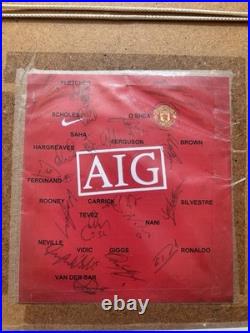 Manchester United Signed Shirt 2007-2008 full team Manchester United Signed Shirt 2007-2008 full team