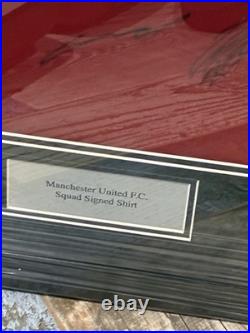 Manchester United Signed Team Top With COA