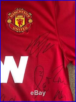 Manchester United Team Signed Jersey 24 Signatures