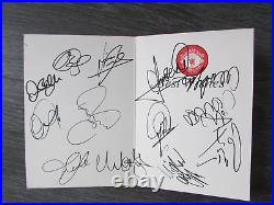 Manchester United circa 1996 1997 Genuine Multi Signed by 18 Players Card