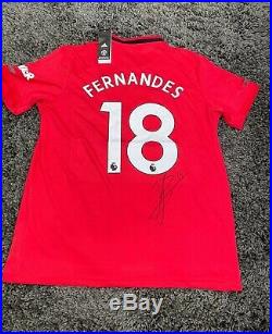Manchester United football shirt hand signed by the Bruno Fernandes