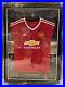 Manchester_United_signed_shirt_Rare_players_legends_01_jivc