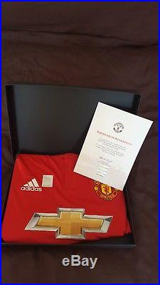 Manchester united Shirt 2017/18 Signed By ANDER HERRERA with COA and Box