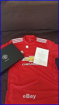 Manchester united Shirt 2017/18 Signed By MARCOS ROJO with COA and Box