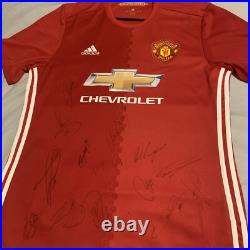 Manchester united signed shirt from 2016/2017 season Manchester united signed shirt from 2016/2017 season