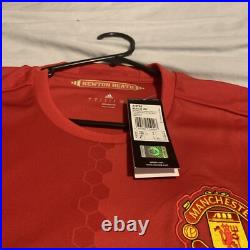 Manchester united signed shirt from 2016/2017 season Manchester united signed shirt from 2016/2017 season