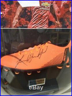 Marcus Rashford Manchester United FC signed Nike boot framed in dome AFTAL RD
