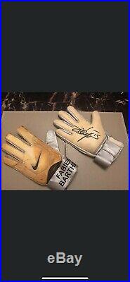 Match Worn Manchester United Barthez Worn And Signed Gloves