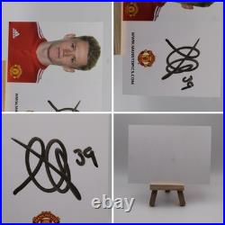 Official Hand-Signed Manchester United Club Card Bundle x 4 Cards (14)