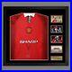Paul_Scholes_Manchester_United_Signed_Football_Shirt_In_A_Frame_Presentation_A_01_vdce