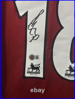 Paul Scholes Signed Manchester United Retro Shirt With Beckett Authenticated COA