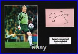 Peter Schmeichel Manchester United Hand Signed Mounted/Framed A4 COA Peter Schmeichel Manchester United Hand Signed Mounted/Framed A4 COA