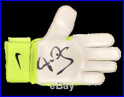 Peter Schmeichel Signed Nike Goalkeepers Glove See Proof Manchester United