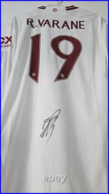 Raphael Varane Hand Signed Manchester United Long Sleeve Shirt Raphael Varane Hand Signed Manchester United Long Sleeve Shirt
