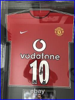 Ruud Van Nistelrooy Manchester United Signed Shirt With Club COA And Photo