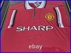 Ryan Giggs Hand Signed Manchester United Football Shirt Framed