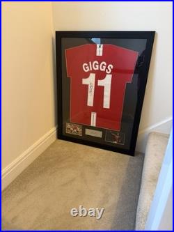 Ryan Giggs Manchester United Framed Football Jersey Shirt & Signature No COA