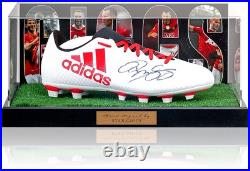 Ryan Giggs Manchester United Hand Signed Football Boot Presentation AFTAL COA Ryan Giggs Manchester United Hand Signed Football Boot Presentation AFTAL COA