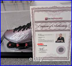 Ryan Giggs Manchester United Signed Football Boot in presentation case with COA Ryan Giggs Manchester United Signed Football Boot in presentation case with COA