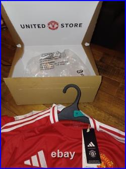 Ryan Giggs Signed Manchester United Home Shirt season 2024 2025 Ryan Giggs Signed Manchester United Home Shirt season 2024 2025