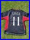Ryan_Giggs_Signed_Manchester_United_Shirt_Retro_Umbro_Legend_Autograph_Proof_01_idnh