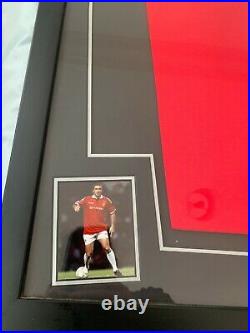 SIGNED & FRAMED ERIC CANTONA No7 MANCHESTER UNITED HOME SHIRT WITH COA