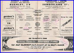 SIGNED PROGRAMME Manchester United v Tottenham 1953/1954 MANY AUTOGRAPHS