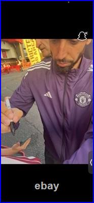 Signed Bruno Fernandes Manchester United Football Shirt 2025/26 With Proof & COA Signed Bruno Fernandes Manchester United Football Shirt 2025/26 With Proof & COA