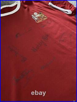 Signed Manchester United Football Shirt Bobby Charlton Dennis Law 1968 Squad