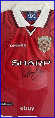 Signed Manchester United football shirt by RYAN GIGGS 1999