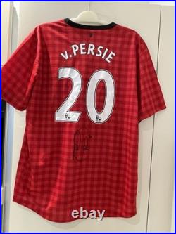 Signed Manchester united 2012/13 Robin Van Persie shirt