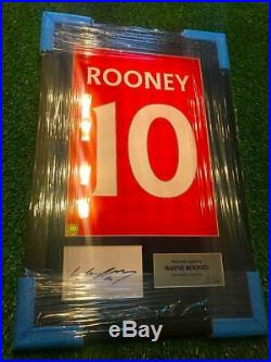 Signed Rooney, Cantona, Ronaldo Reds in Manchester Bundle Home shirt Print