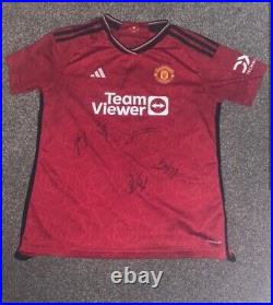 Signed manchester united shirt