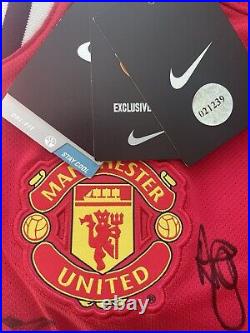 Signed manchester united shirt 2012