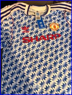 Signed manchester united shirt 90/92 Bryan Robson