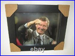 Sir Alex Ferguson Manchester United Hand Signed Photo (8x10) Framed + CoA
