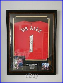 Sir Alex Ferguson Signed Framed Shirt Autograph Display Manchester United